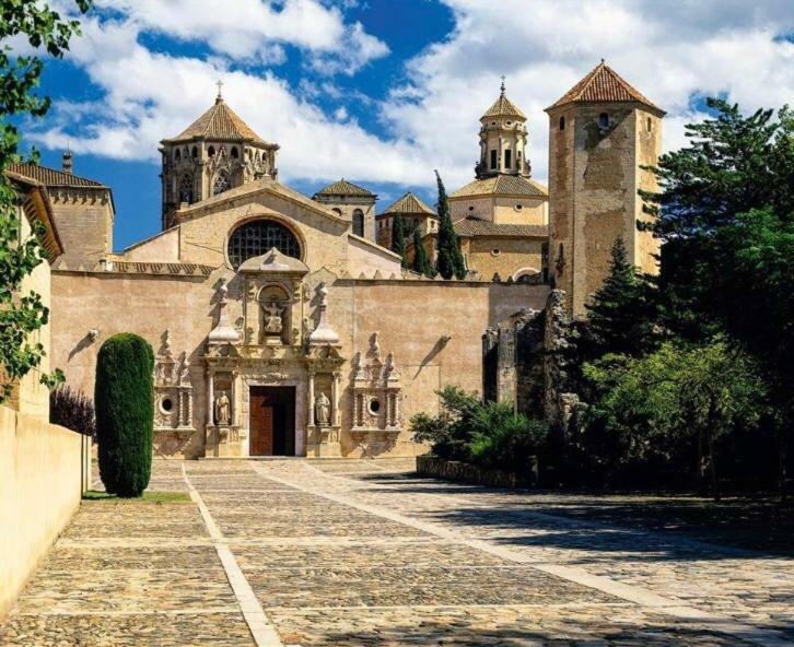 Ca L'Esquelleta Casa Rural By El Secret De La Conca Villa Vilaverd Bagian luar foto